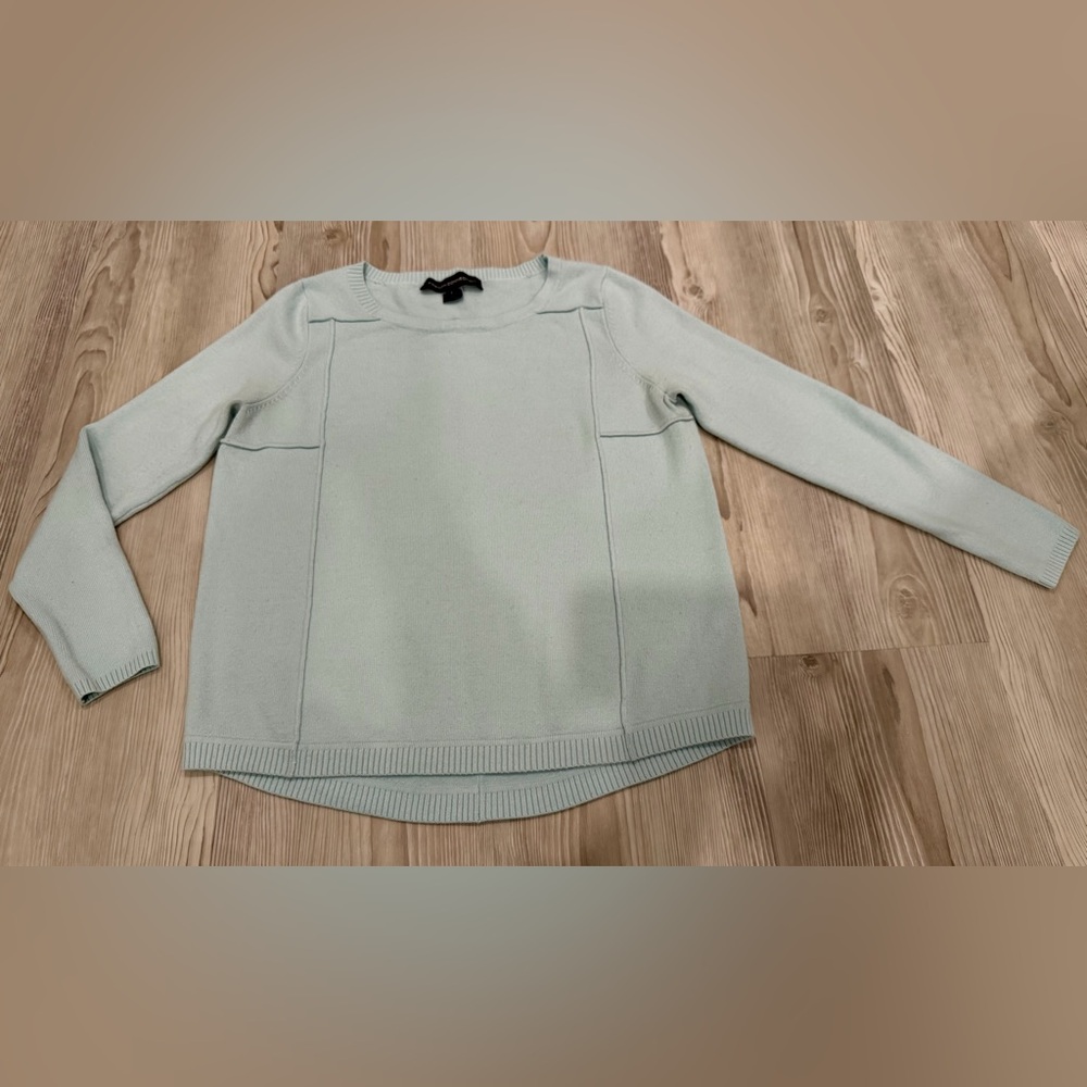 French Connection Women’s Light Blue Crewneck Sweater. GUC. Size Small
